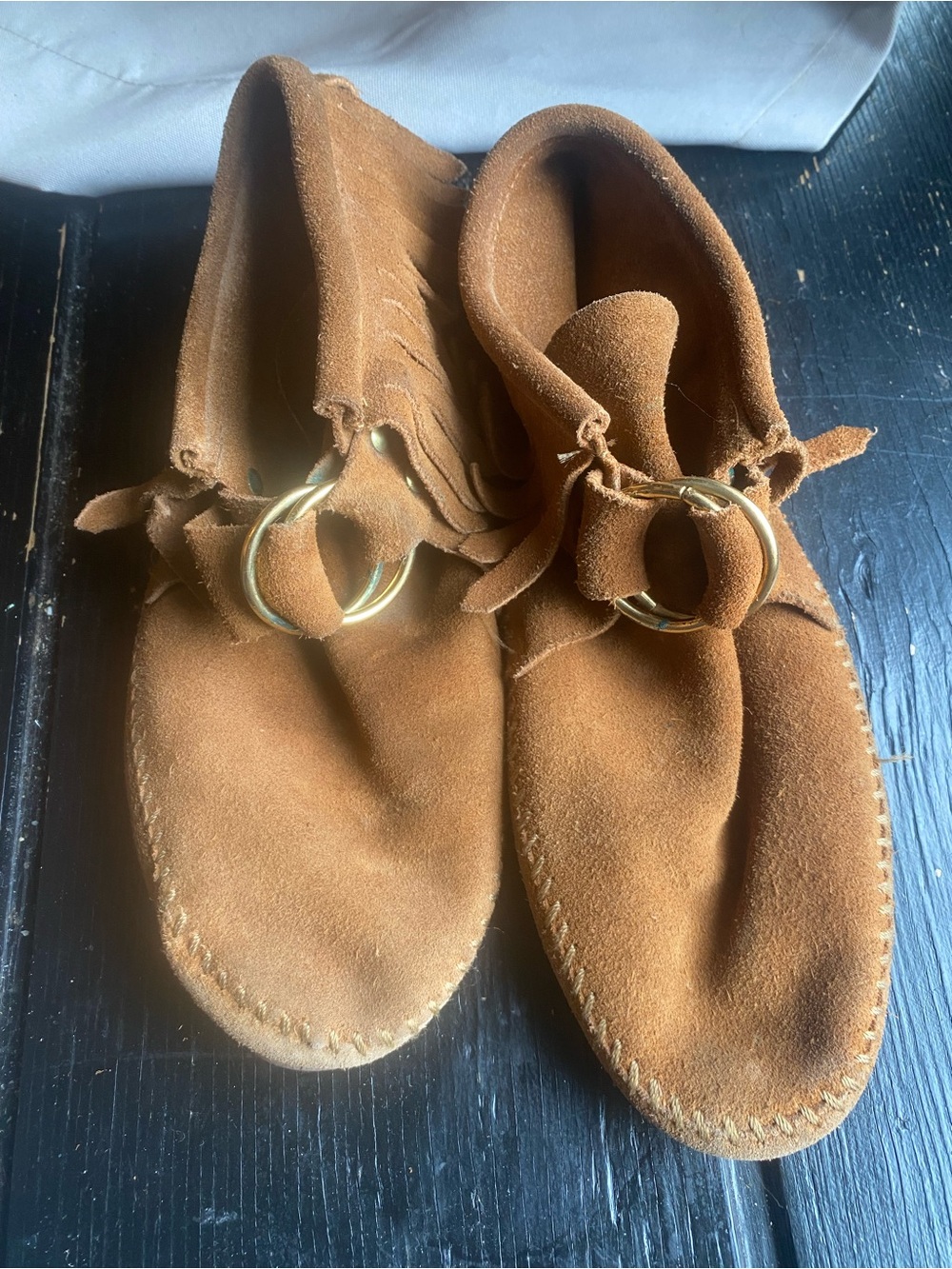 Minnetonka Brown Suede Fringe Moccasins with Gold Ring